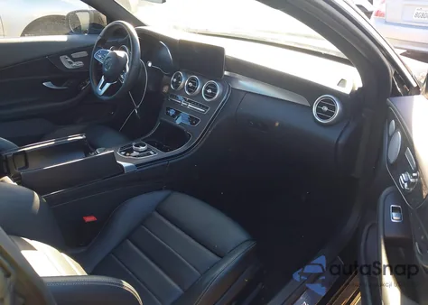 2023 Mercedes-Benz C 300 Coupe z USA, uszkodzony, nr VIN W1KWJ8DB0PG120809